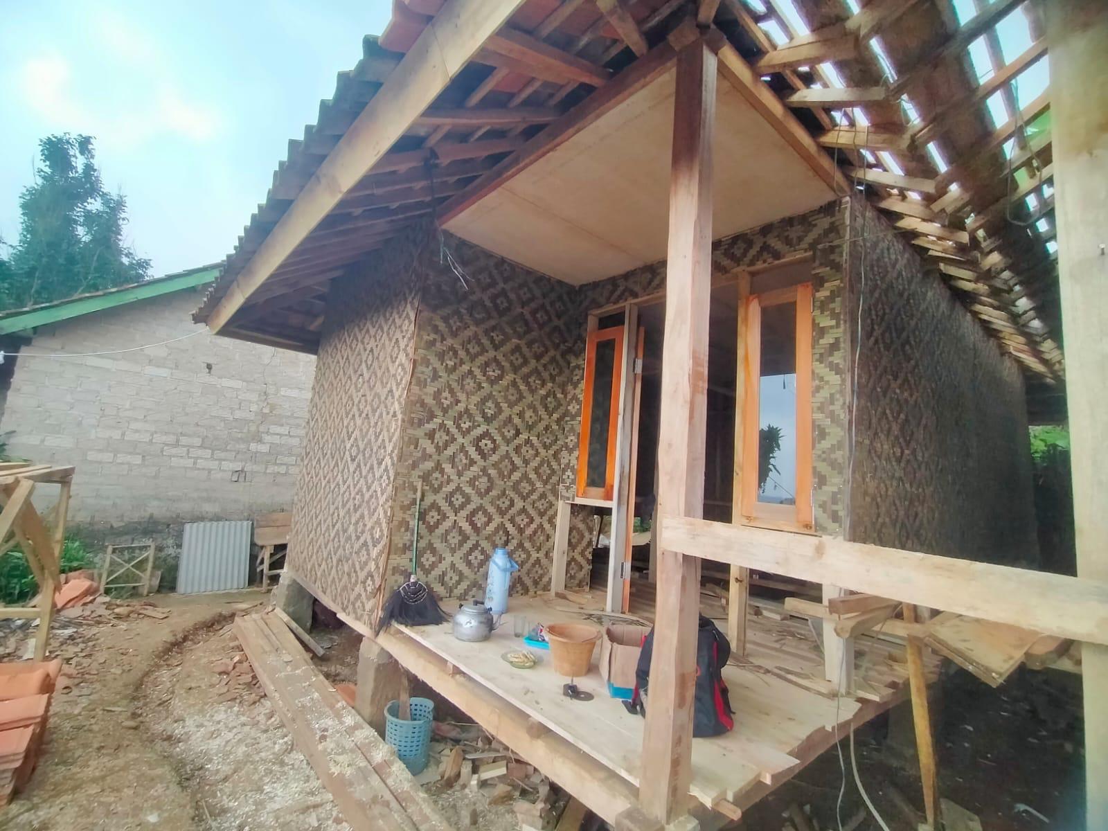  KEGIATAN PERBAIKAN RUMAH TIDAK LAYAK HUNI (RUTILAHU)