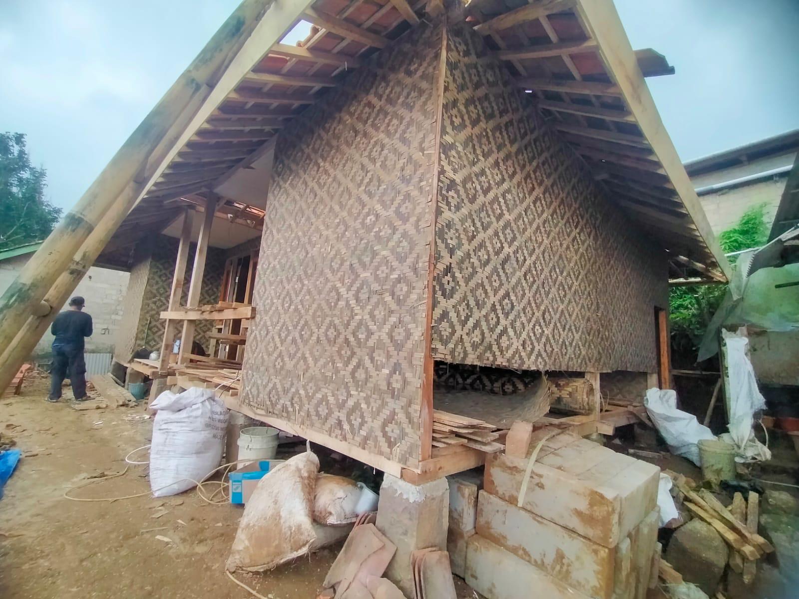  KEGIATAN PERBAIKAN RUMAH TIDAK LAYAK HUNI (RUTILAHU)